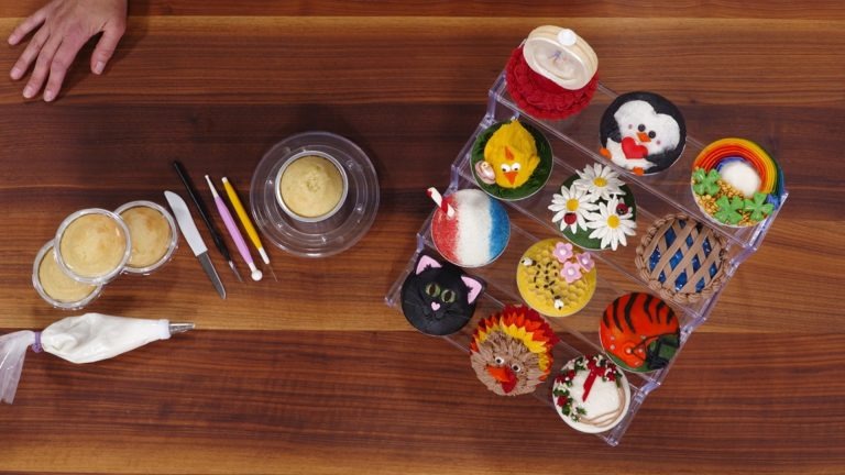 Cake Decorating