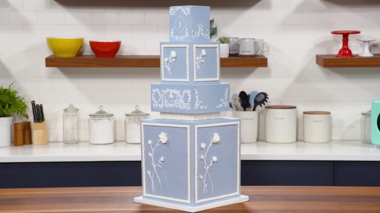Cake Decorating